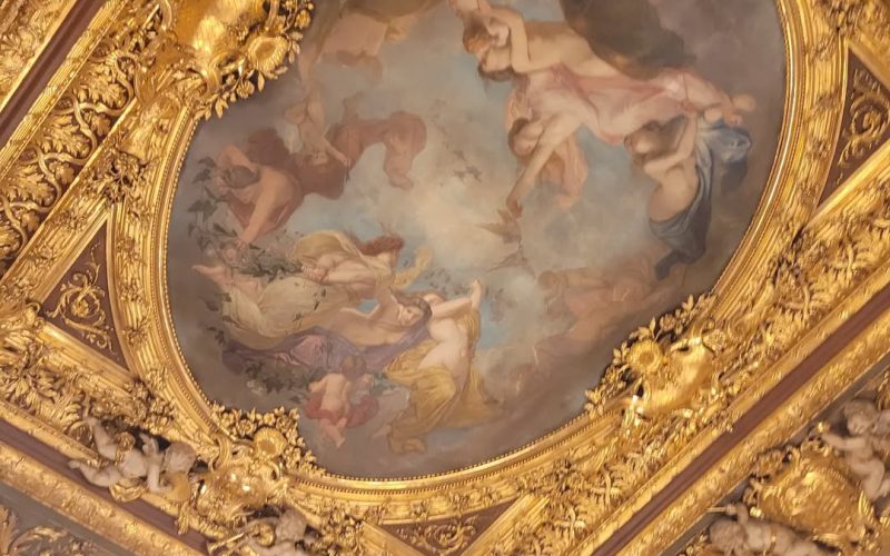 Museu do Louvre, um ícone mundial da capital francesa