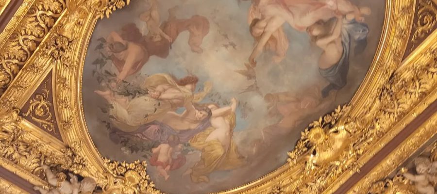 Museu do Louvre, um ícone mundial da capital francesa